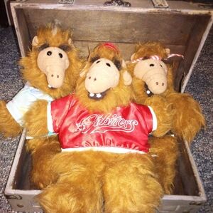 Lot Of 3 1988 Alf Puppets Alien UFO